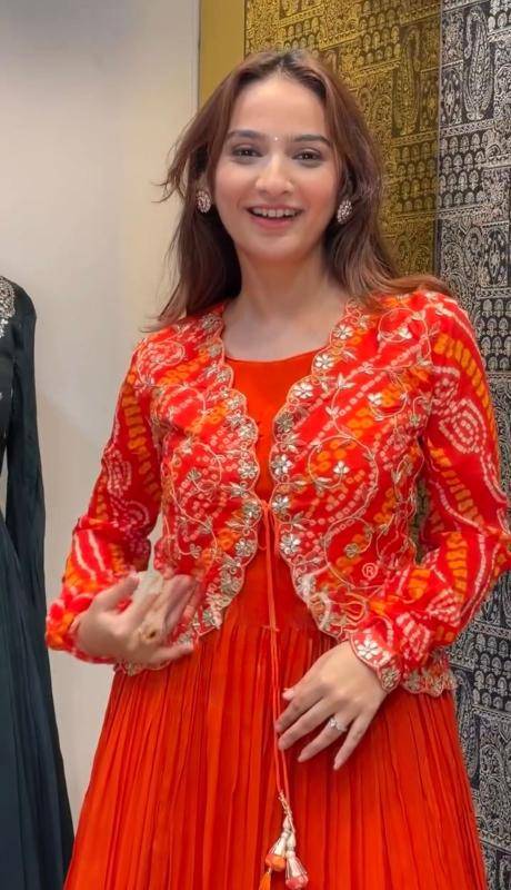 NEW Launching SSC 682 Silk Lehenga Choli Distributors in Ahmedabad